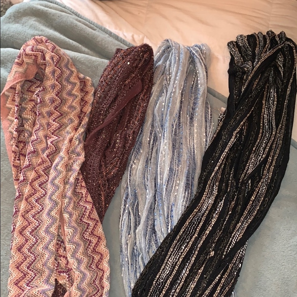 scarfs